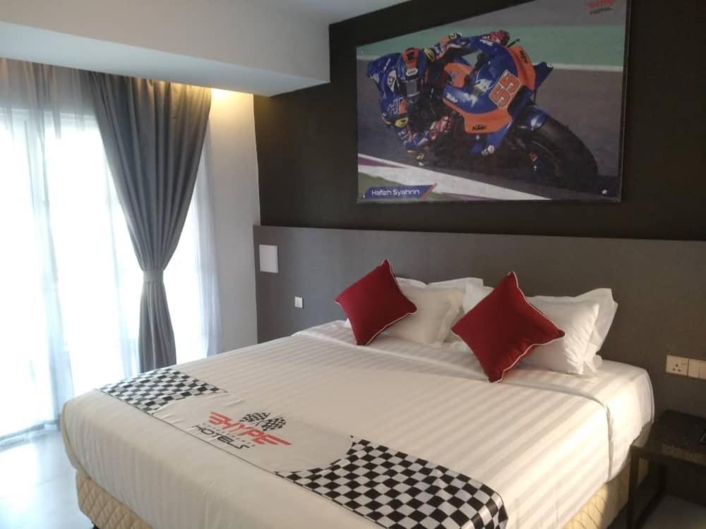 Hype Motorsports Hotel Port Dickson Dış mekan fotoğraf